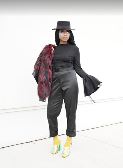 Caribbean cowgirl Balmain x H&M fur , Romwe Bell sleeve black top